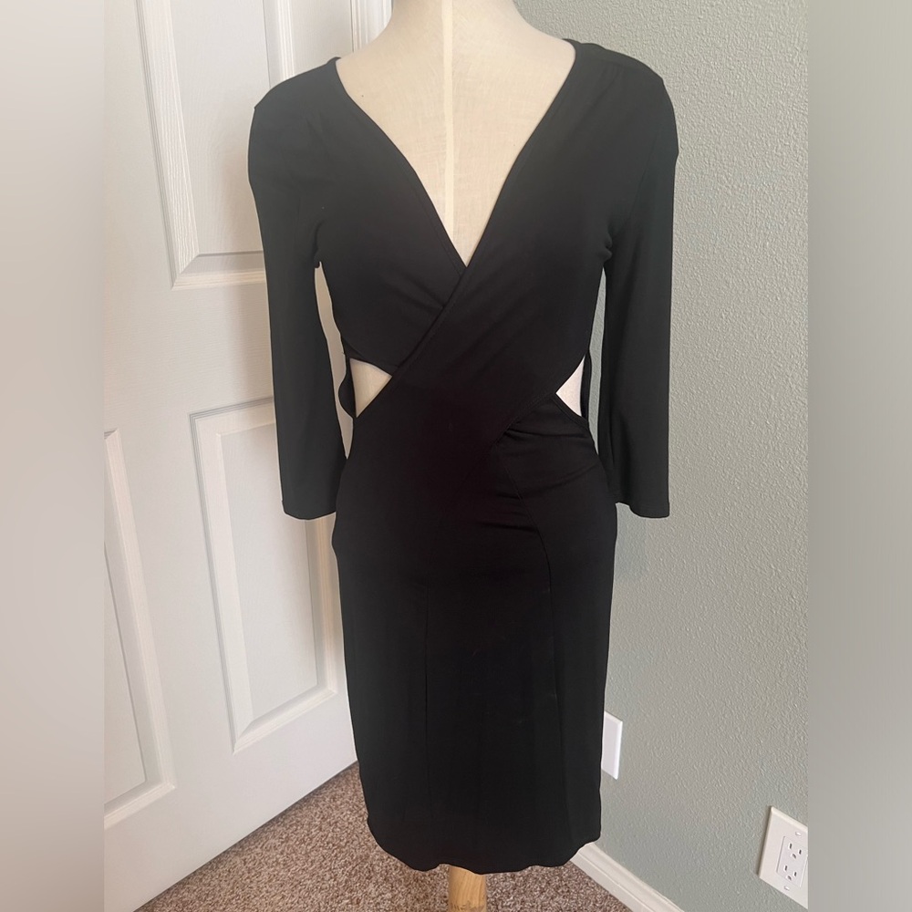 Noble U sexy cutout dress